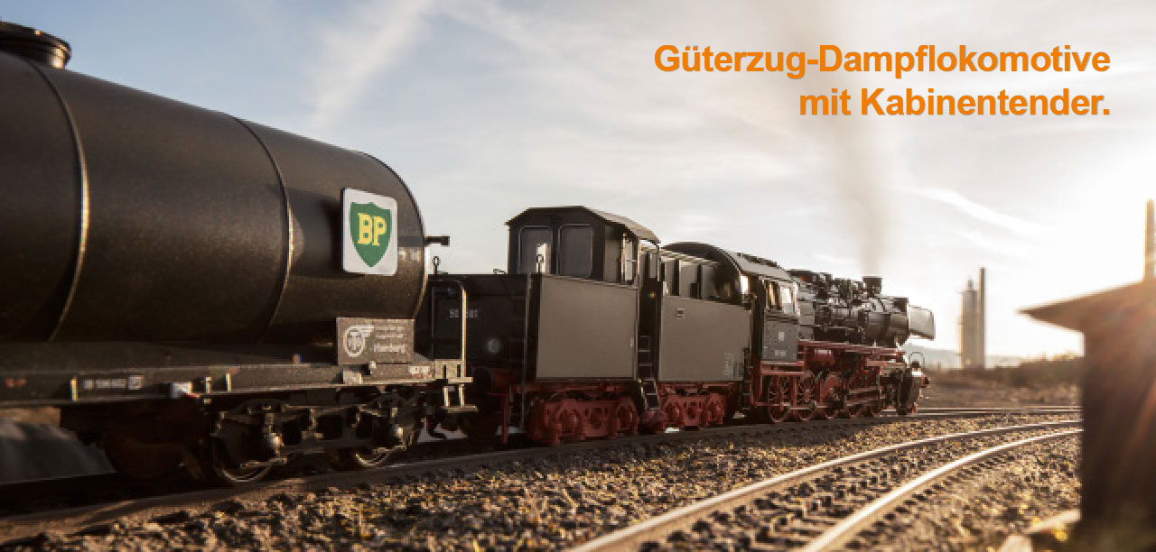 Güterzug-Dampflokomotive mit Kabinentender.